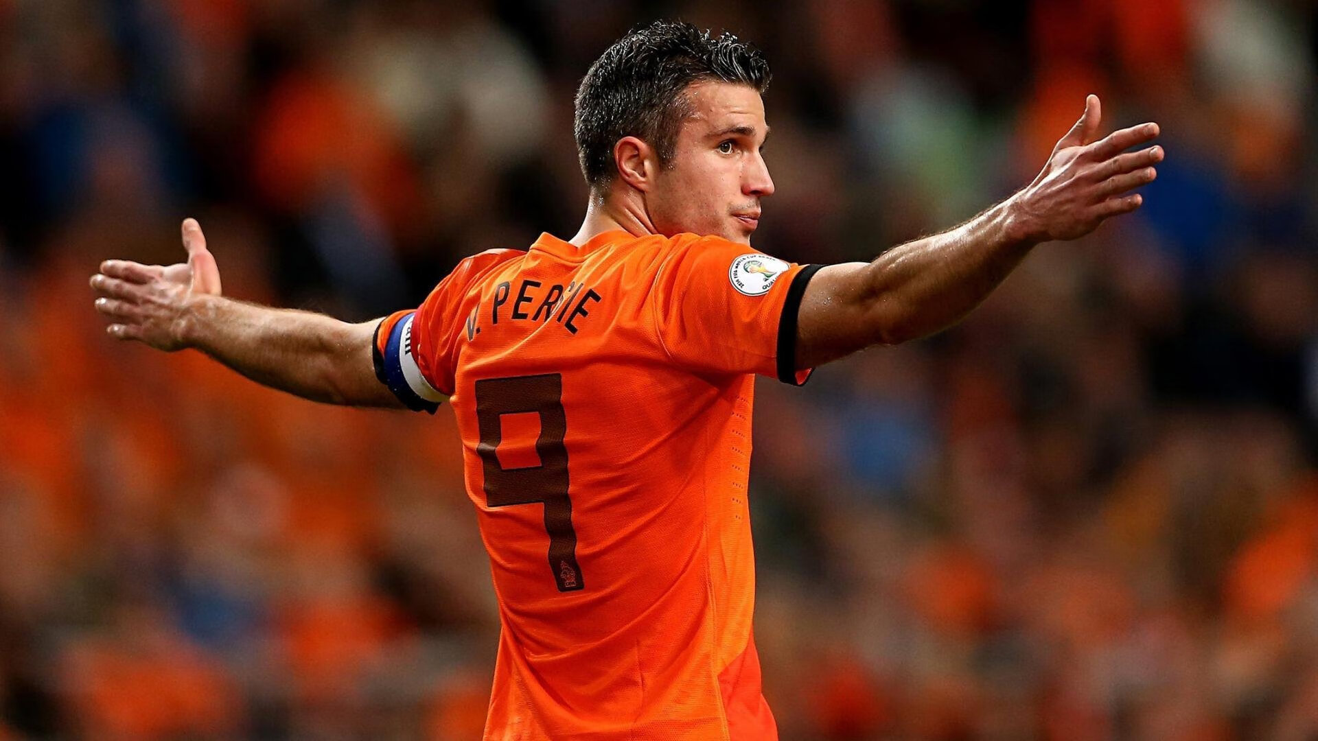 JiuyouAPP下载-“足球+科技+文化”行业融合成果不断丰富,行业空间不断扩大,足球行业的商业模式